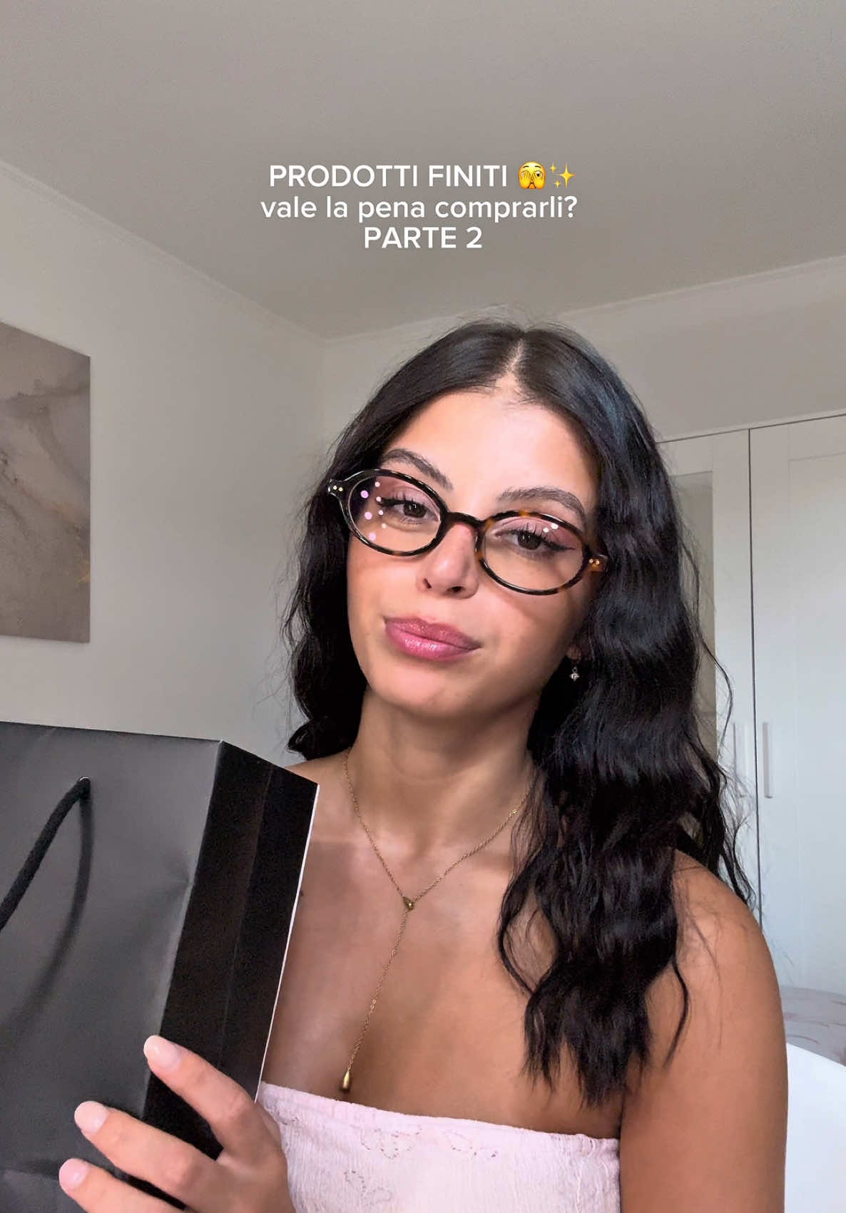 fatemi sapere se avete provato qualche prodotto tra quelli elencati🩷 #makeup #beauty @The Ordinary @Garnier @RVBLAB @Gisou @Huda Beauty @Benefit Cosmetics Italy @Sweed Beauty @Mario Badescu @Inga Rotaru lash maker 🖤 