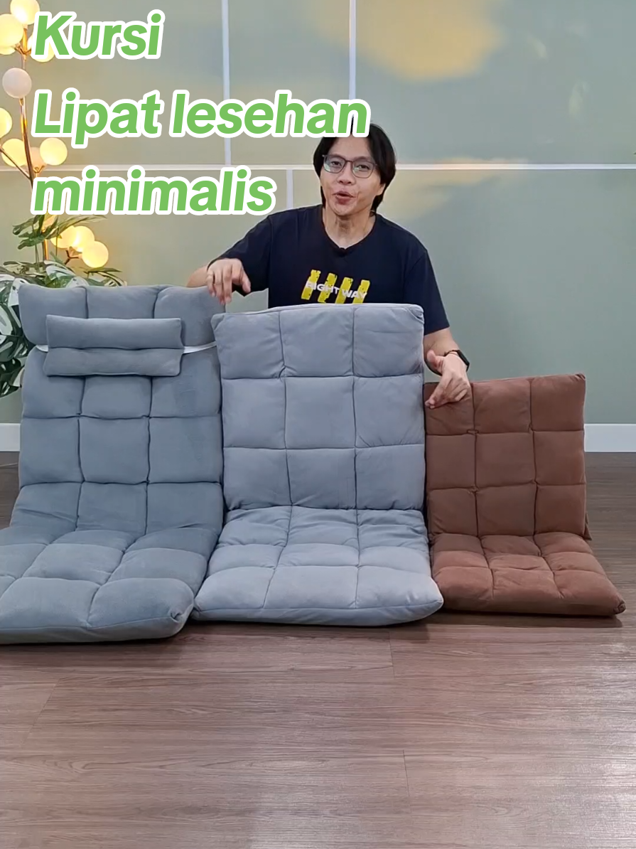 Membalas @mommy.cnq Kursi Lipat lesehan minimalis portable, bisa di bawa kemana aja. lesehan dan bersandar dengan nyaman.  #kursilipatlesehan #sofalipatlesehan #alaslesehan #sofalesehan #sofasantai 
