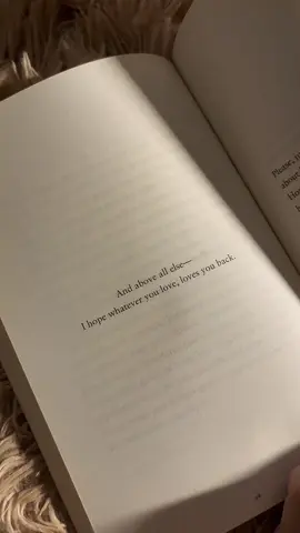 another healing book ❤️‍🩹 #books #movingon #healing #strength 