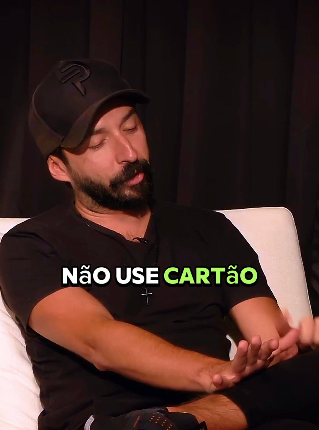 Não usa cartão de crédito... #primopobre #finanças 