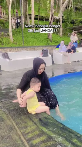 Pelan-pelan ya nak bahagia kamu sedang buna perjuangin😔 #fyppppppppppppppppppppppp #lampung #fypシ゚viral #suamisurgaku #lampungtiktok #CapCut #EkspresikanDenganCapCut #ayahhebat #CapCut 