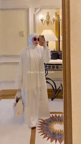 abaya nya udah ada Dari SS tinggal Berangkat ya..