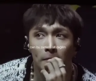 onları o kadar özledim ki oturup ağlamak istiyorum bana evimi geri verin #exo #kpop #keşfet #exol #kpopfyp @EXO 