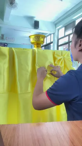 ขั้นตอนการจับจีบลายผีเสื้อ ขยุมเอาเลยค่ะ5555 🤣🥰🦋 #การจับจีบผ้าโต๊ะ #จับจีบผ้างานพิธี  #ครูเฟิร์นสอนเลข 