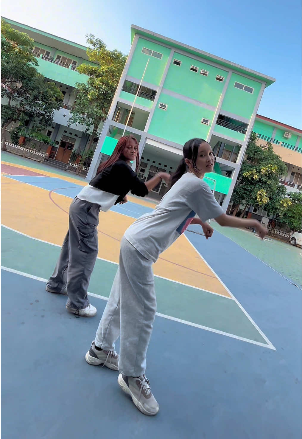 🙌🏻💃🏻 #crewffmc #happyweekendrya #dance #dancevideo #ekskul 