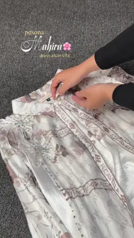 Cantik bangett😍ga usah diraguin lagi kualitas dari Alcavella💯👌 #foryou #dresslebaran #gamiselegan #alcavella #gamismurah 