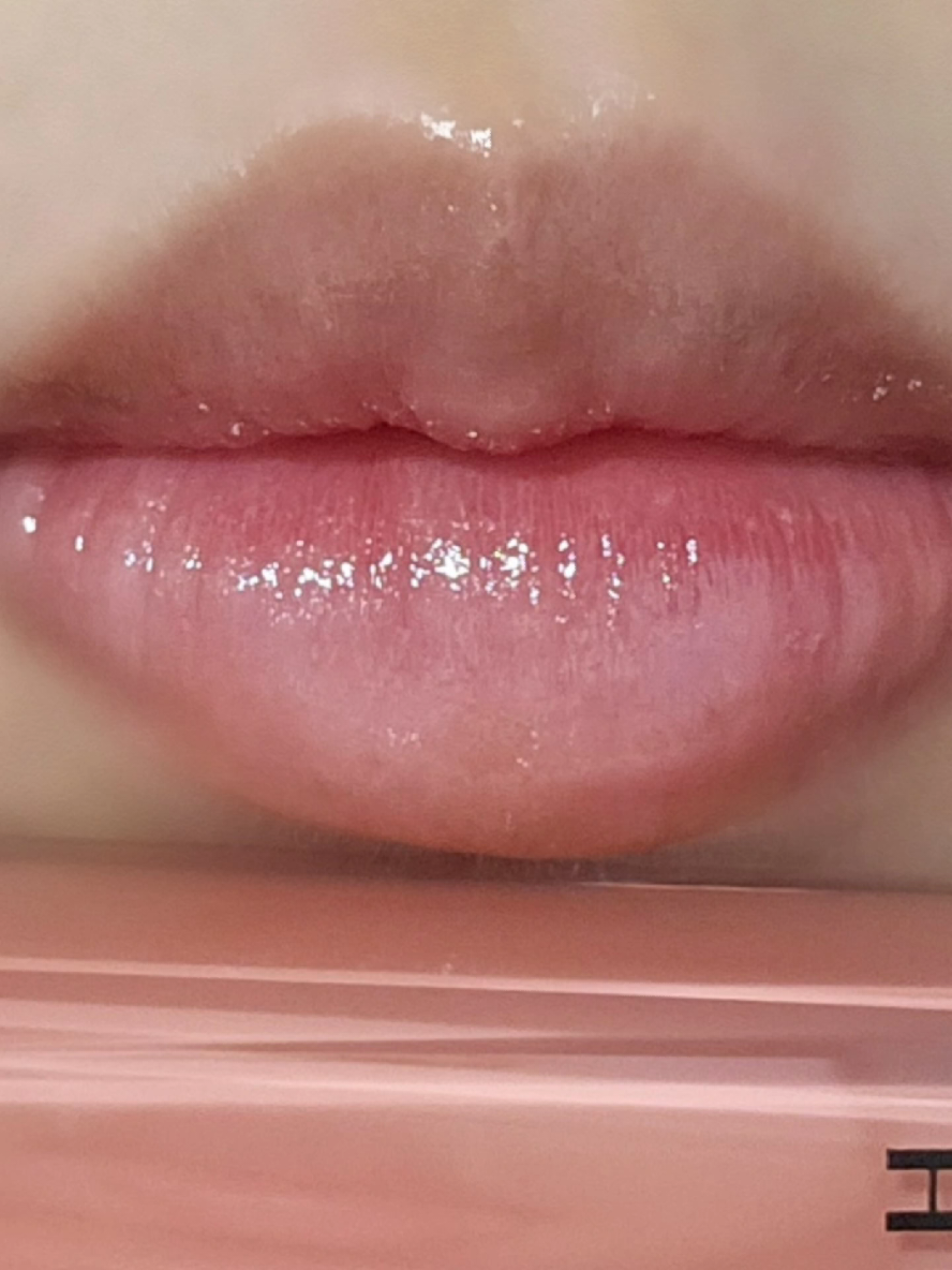 헤라 센슈얼 누드 글로스 조지아🍑 올리브영에서 만나볼 수 있는 단독 컬러 200호 조지아 출시✨️ #헤라 #헤라틴트 #올영추천템  #올리브영 #올리브영틴트