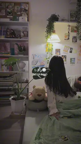 ✨ Morning routine vibes ✨ A little workout, a little learning, and a lot of self-growth 🌱 Listening to book summaries on Bookster has become my favorite way to start the day 📚💡 What’s your go-to habit for a productive morning? ☀️ #adayinmylife #dailyvlog #morningroutine #productivity #selfgrowth 