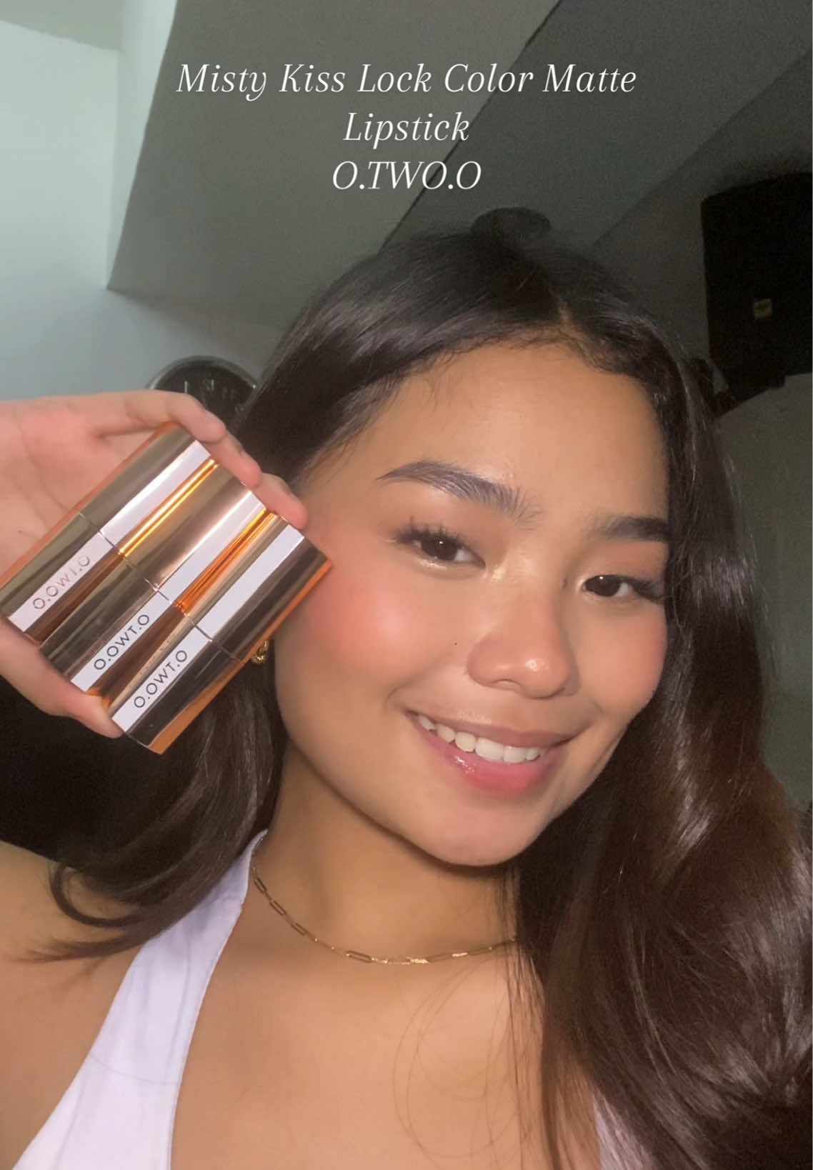 this lippie never lets me down🤝🏻@O.TWO.O Beauty  #otwoo #otwoophbeauty #otwoolipstick #lipstick 