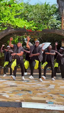 🔥🔥 #fyp #trojansdancecrewuganda #tiktokuganda #viral #trend #dancechallenge #foryoupage❤️❤️ #ugandamusic 