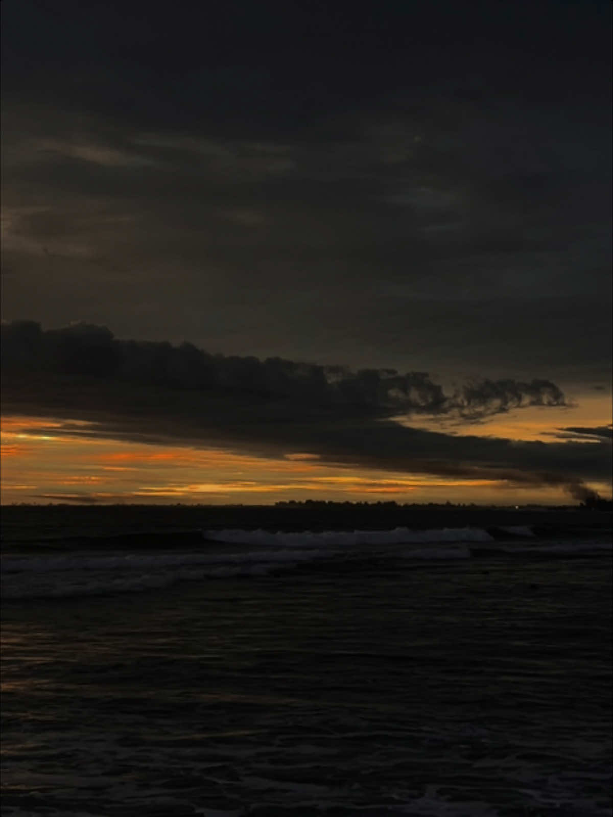 kok nyerah, emang lawannya siapa?