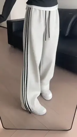Quần thể thao ống rộng 3 sọc unisex nam nữ đều mặc được chất nỉ 2 da mềm mịn #xuhuong #fyp 