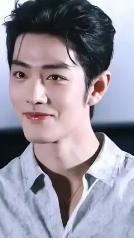 mereka yang saling senyum☺ aku yang salting😍#yizhan #wangyibo王一博xiaozhan肖战 #wangxiao #bjyxszd 