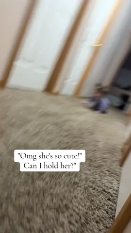 Unless your mama she will freak the eff out if you get near her or touch her😂😅 #mamasgirl #LanguageLearning #trending #fyp #viral 