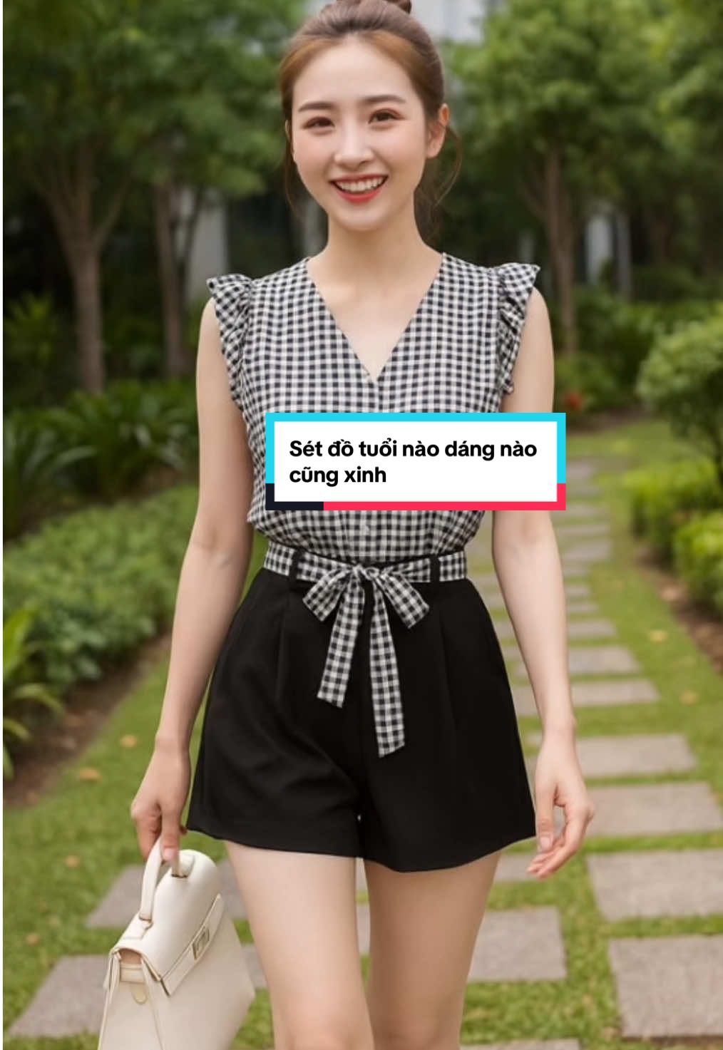 Sét đồ caro độ tuổi hay dáng người nào cũng xinh nè #gocnhocuatui  #moingaymotoutfit  #phoidoxinh  #viral  #fypシ 