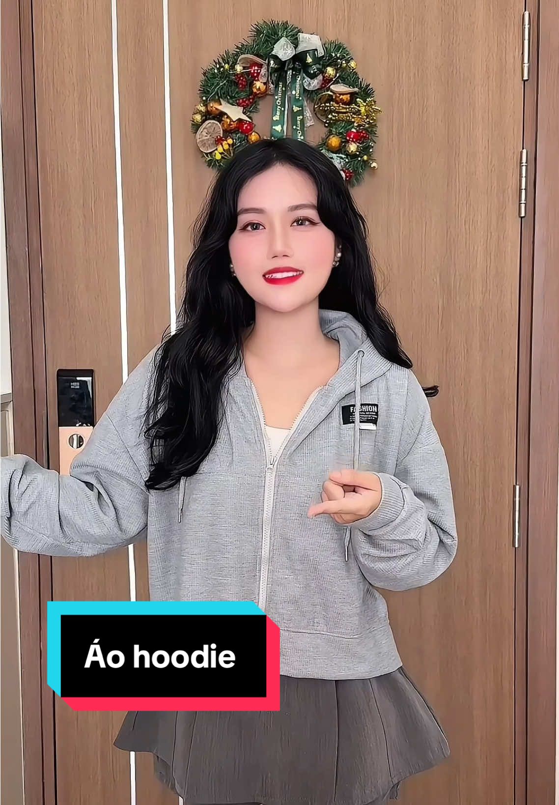 Áo khoác hoodie croptop #aokhoachoodie #aokhoactoong #viral #trending #hienhoidieu 