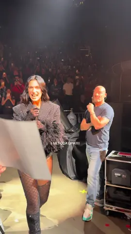 So worth the 8 hour flight!! #dualipa #tornoto #live #foryoupage #fyp 