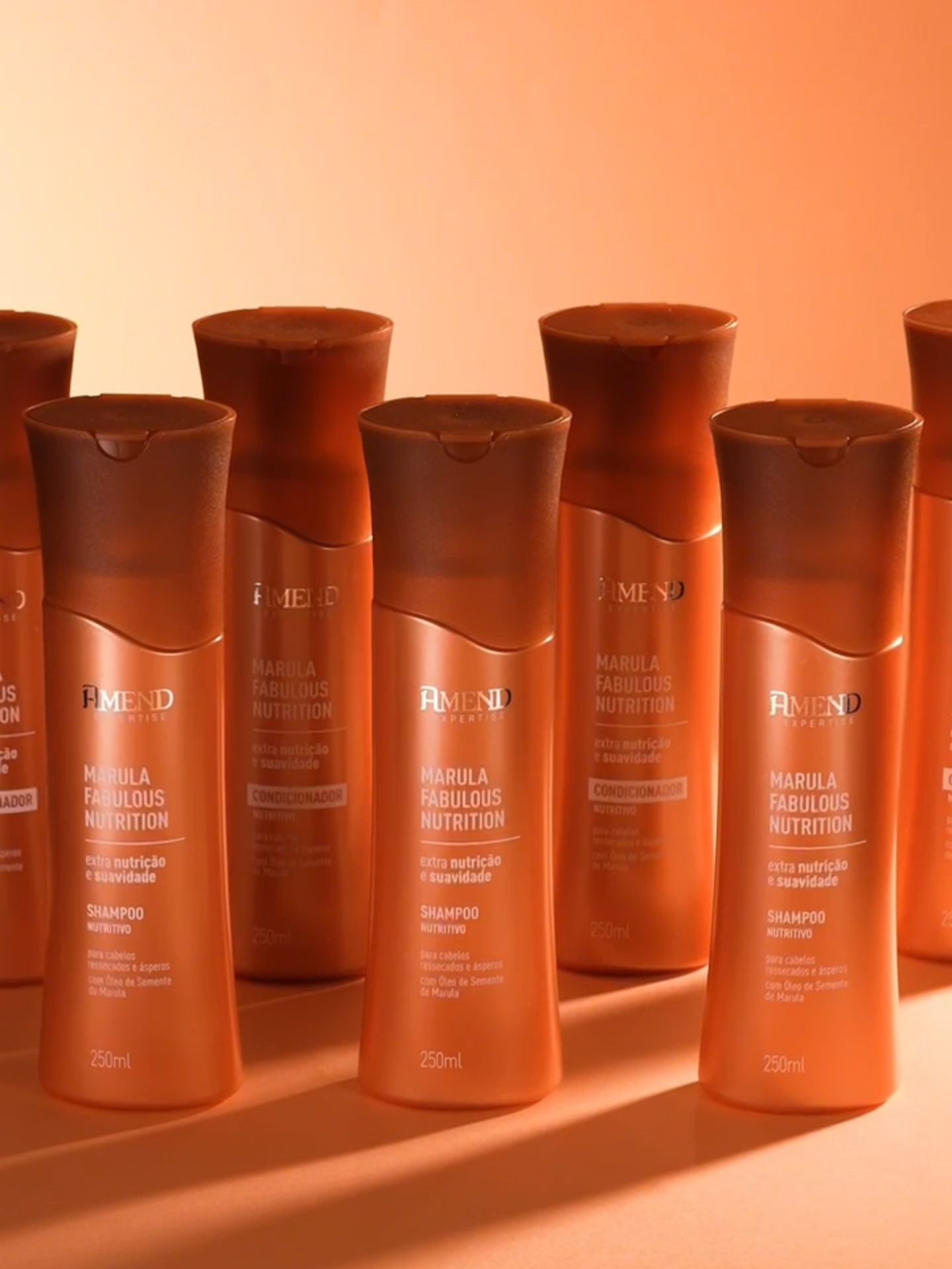 Nutrição poderosa para os fios! A Linha Amend Expertise Marula Fabulous Nutrition foi desenvolvida com o óleo de marula, rico em antioxidantes, vitaminas e nutrientes que recuperam a vitalidade do cabelo. 🌟  Nutre profundamente sem pesar Devolve brilho e maciez intensa Fortalece e repara os fios fragilizados Ação antifrizz e toque sedoso Perfeita para quem busca cabelos nutridos, radiantes e cheios de vida! Vem pra G3! Aqui você encontra os melhores valores e garante o cuidado que o seu hair merece 💇‍♀️🤍