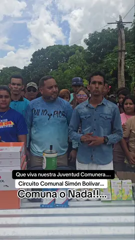 #JustoAhora Nos fuimos para Bajo Grande y acompañamos a la Juventud Comunera del Circuito Comunal Simón Bolívar, ahí está aguerrida Juventud apostó a la Conectividad en las  5 Comunidades (Tornillal, Bajo Grande, El Macal, Merecure y Bejucales) de este Circuito Comunal, en la Consulta Popular Nacional de la Juventud….  Gracias al apoyo del Presidente @nicolasmaduro y del Gobernador Bolivariano @ernestolunagonzalez se Instalarán ZONAS WIFFI GRATIS, para el Disfrute de la Juventud y la Familia en General…..  #ComunaONada #CorcuitoComunalSimonBolivar  @dcabellor  @jorgerpsuv_  @delcyrodriguezv  @angelpradocomunaelmaizal  @irwing_monteverde  