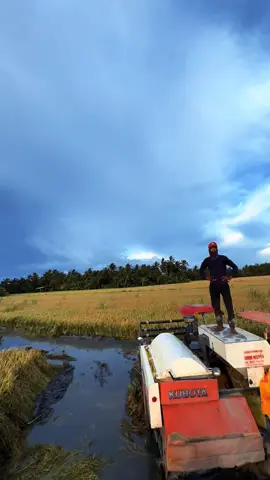 Phút 90 bù giờ thêm cái líp  ban mới đau chứ🥴#catluamientay #xhhhhhhhhhhhhhhhhhhhhhhh #dc70plus #v3800 #hoanghon @thanhdo83m1 