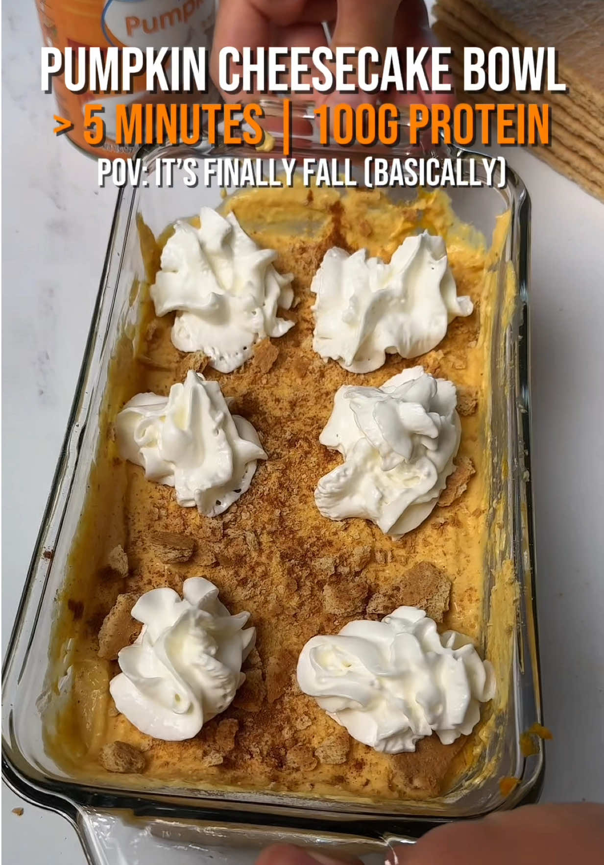 Pumpkin cheesecake bowl - recipe below! Verse of the day 🙏🏽 Ephesians 6:13 Therefore put on the full armor of God, so that when the day of evil comes, you may be able to stand your ground, and after you have done everything, to stand. Macros per serving: 226 cals, 24g protein, 3.75 fat, 25.5 carbs Ingredients * 2.5 cups fage nonfat greek yogurt * 1 cup pumpkin purree * Pumpkin spice * 1 pack cheesecake powder * 2 scoops vanilla / pumpkin protein * Fat free whipped cream * pumpkin spice on top * 1/2 graham cracker crushed Instructions 1. Put yogurt, pumpkin, cheesecake powder, pumpkin spice seasoning, and protein into a loaf pan and stir thoroughly 2. Add crushed graham cracker on top with fat free whipped cream and more pumpkin spice seasoning 3. Divide into four servings and enjoy throughout the week @jello @reddiwhip @fage @greatvalueus 