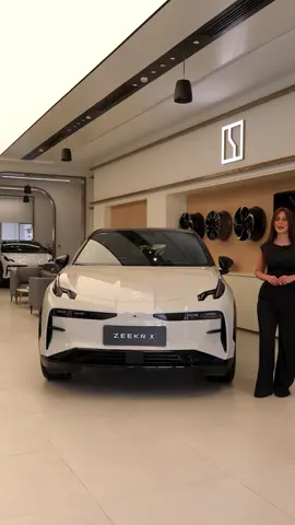 Explore Zeekr X’s incredible features and take advantage of our exclusive offers. For more information, call 800ZEEKR. #ZEEKRX #ZEEKR #ZEEKRUAE #ZEEKRME #AWRostamani تعرّف إلى المواصفات المذهلة لسيارة زيكر X ، واغتنم العروض الرائعة المتاحة الآن. لمزيدٍ من المعلومات، اتصل على 800ZEEKR. #زيكر #زيكر_الإمارات