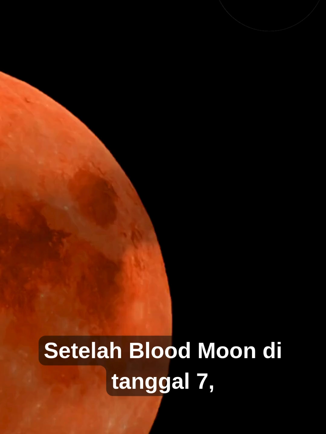 ✨ Setelah Blood Moon 7 September, esoknya ada lagi fenomena langit! 🌙 Pada 8 September 2025, Bulan tampak dekat dengan Saturnus & Neptunus dalam konjungsi langka. Bisa dilihat dari Indonesia, loh! 🔭✨ #FenomenaLangit #Konjungsi  #IlmuDalamDetik #serunyabelajar #tatasurya #fyp #trending