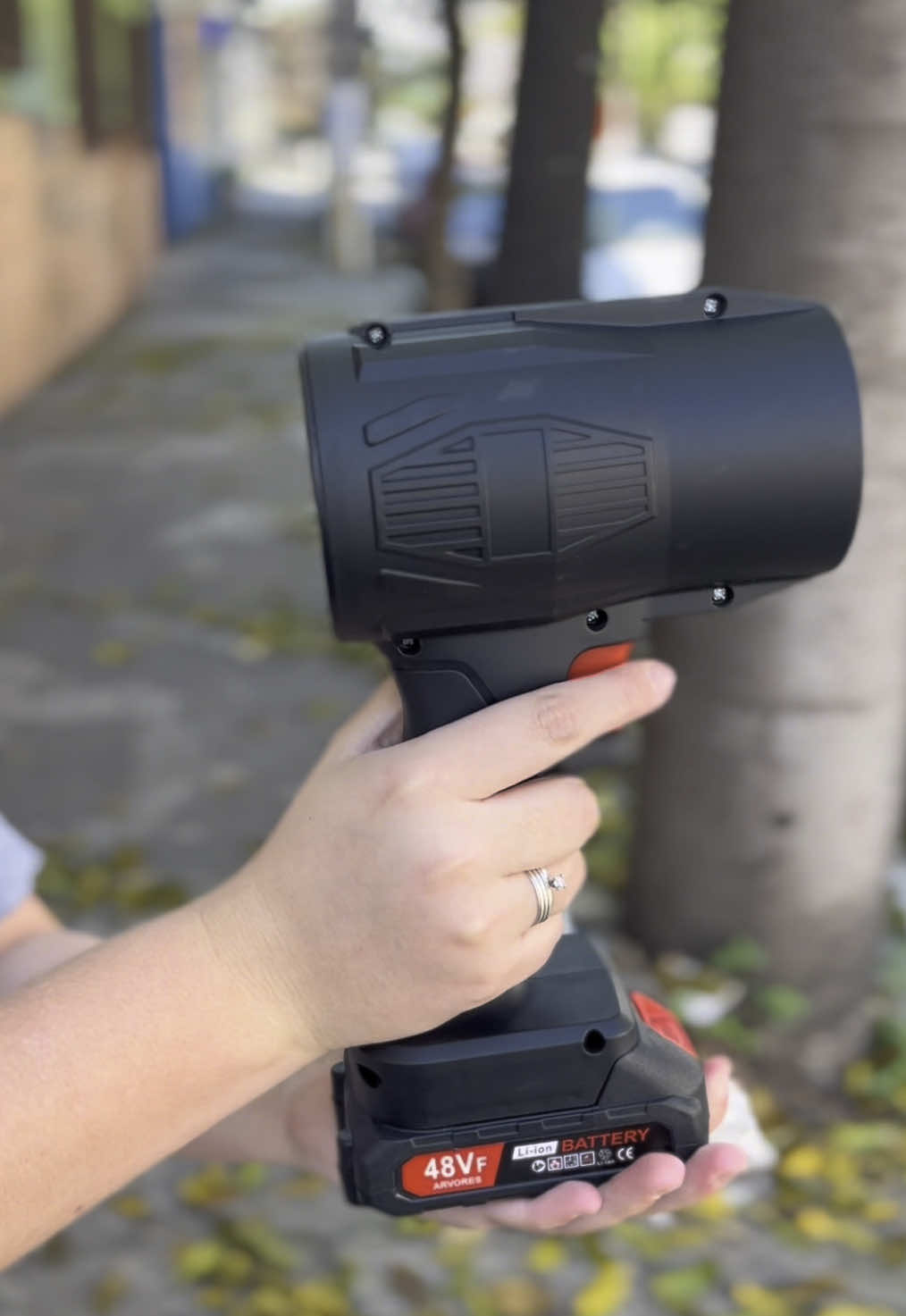 Novo violent fan- Soprador de folhas e secador para carros potente 48V #sopradordefolhas #casa #carros #tiktokshop 