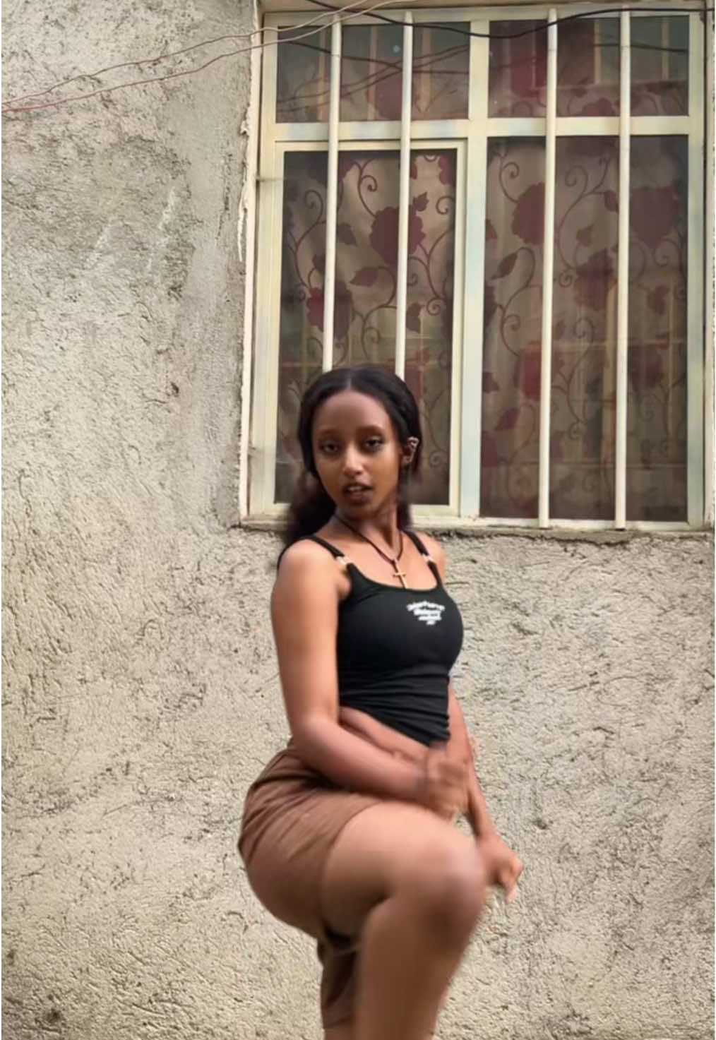 Make a shake 🫨 #creatorsearchinsight #dancechallenge #fypage #fypage #fypシ゚ #ethiopian_tik_tok 