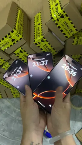 R16 Promax giá học sinh sinh viên rất giống iPhone 16 Promax nha #r16promax #i16promax #iphone16promax #xuhuongtiktok #sidienthoaitoanquoc 