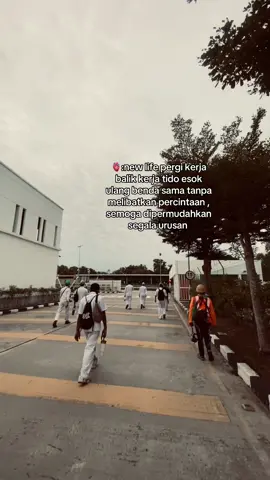 percintaan hanya lah palsu 🥰