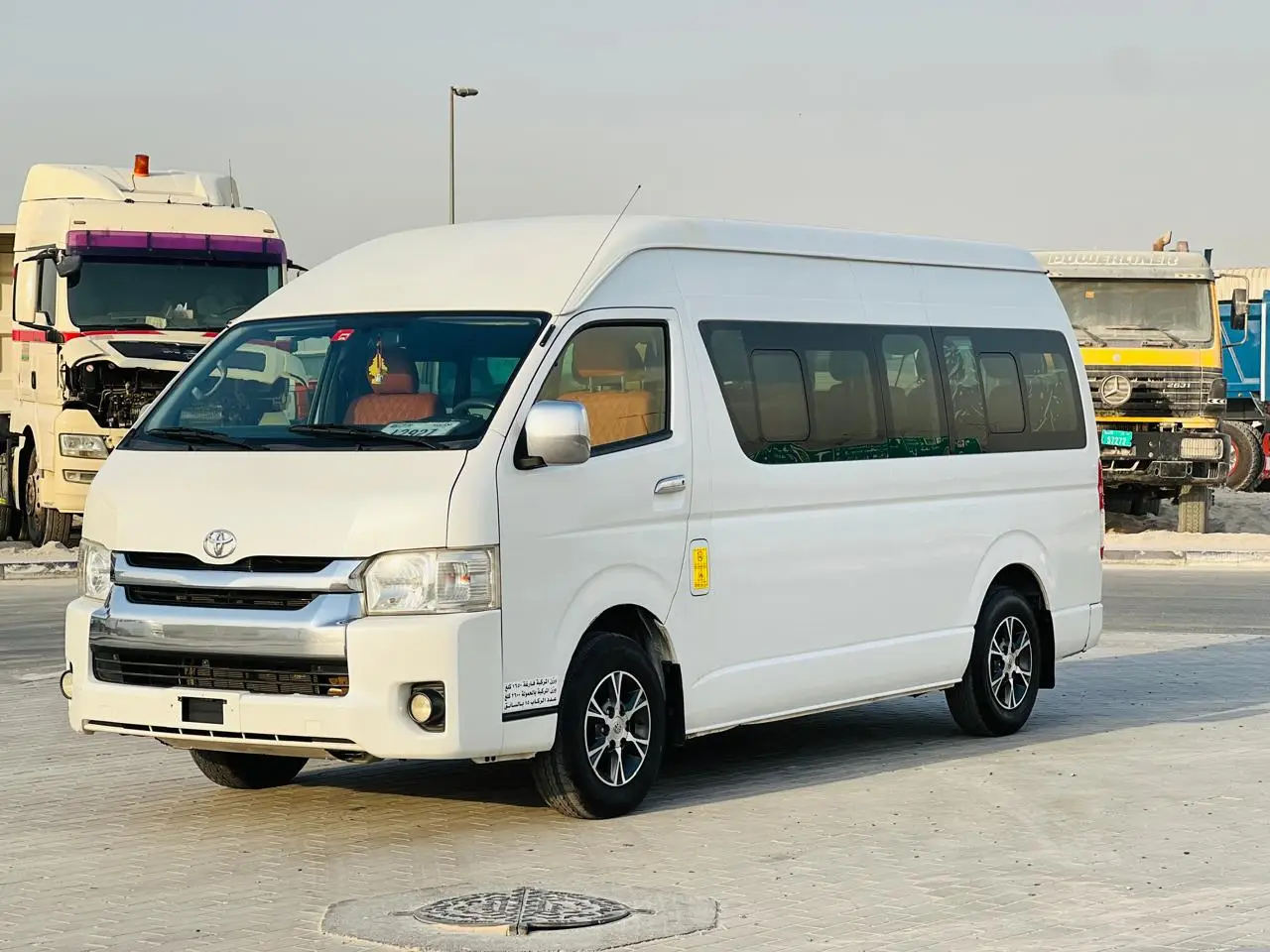 GCC full option accident free original pant 275k original kilometre 15 VIP sets GCC good condition location Dubai Ras Al Khor need more information please call or WhatsApp +971551195085