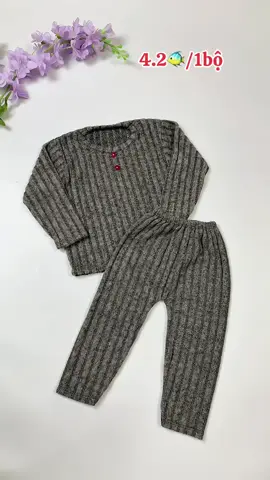 Bộ len lông đũa cho bé trai và bé gái #shopmegauvoi #xuhuong #thoitrangbeyeu #bolenchobe #bomuadongchobe 