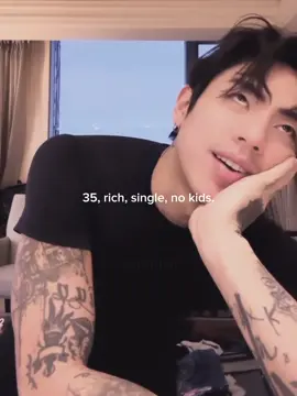 He has a daughter named Lori🎀✨ An insanely talented and handsome man❤️‍🔥 Happy early birthday! In 3 days it’s my favorite artist’s birthday 🥳🎉🎂 06.09.1990 @DPR IAN  #dprian #christianyu #birthday 