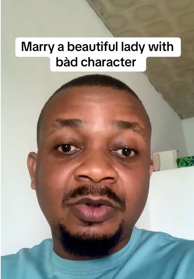 Marry a beautiful lady with bàd character #women #relationshipgoals #lovers 