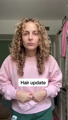 Replying to @Saru pls qualcuno ha delle curly hair clip ins da consigliarmi??? #curlyhaircut #ricci #perte #fyp #fail  