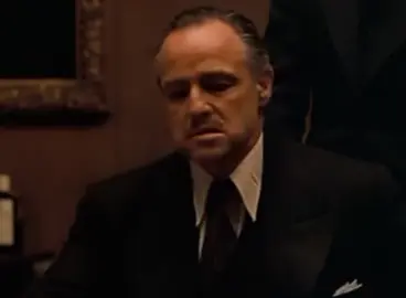 “The Godfather”. #MichaelCorleone #Betrayad #Thegodfather #AlPacino #MorlonBrando 