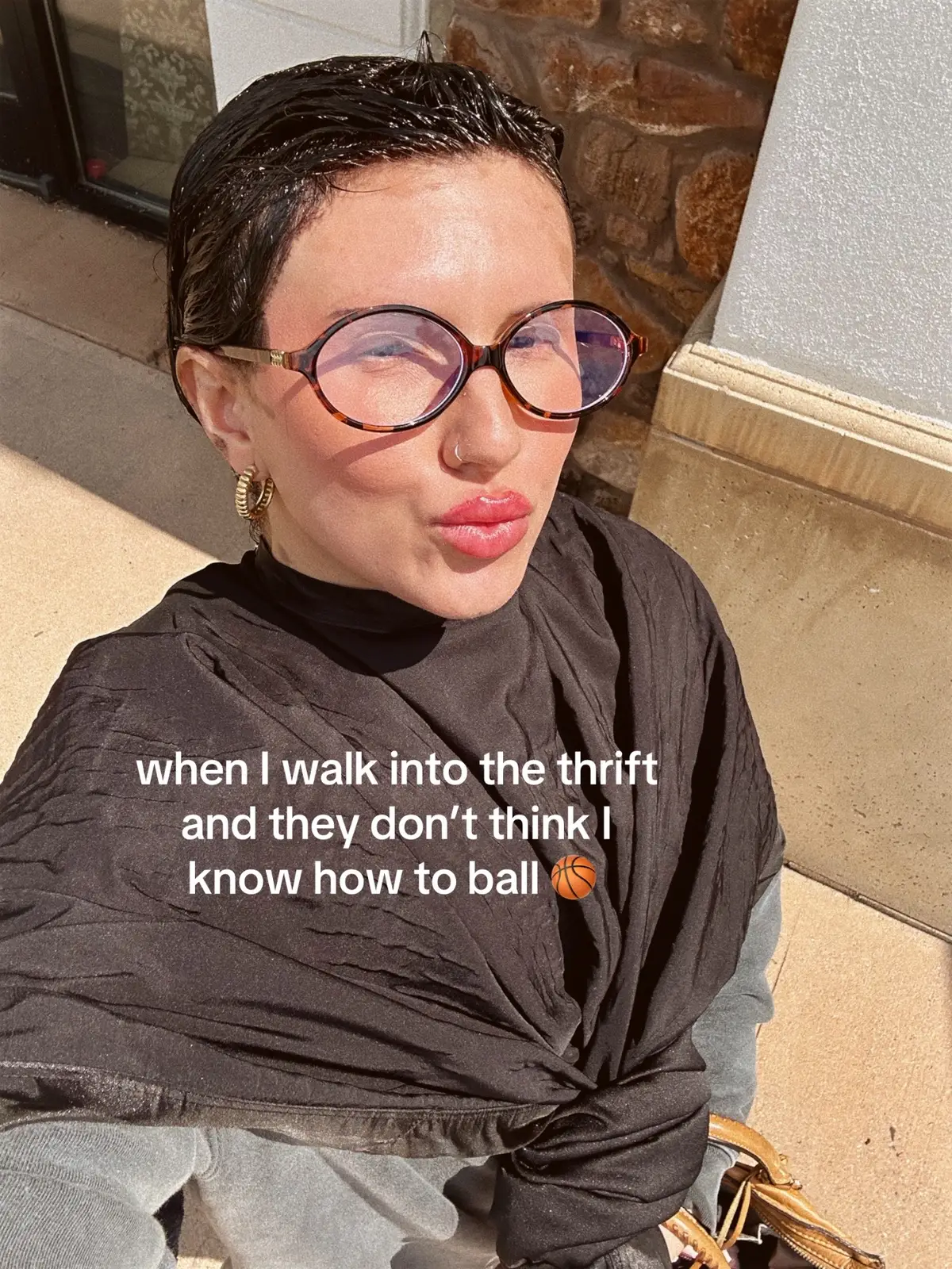 When they think I don’t know how to ball 🏀 (thrifting and sourcing designer brands) and I do 🤭 Thrifting in Utah is fun, yes I do thrift all real designer, yes at the actual thrift, no I’m not a reseller. 😉 #utahthrift #thriftfinds #utahstyle #thriftstorefinds #designerthrift 