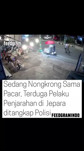  Polres Jepara mengamankan sembilan orang pelaku penjarahan dan pembakaran kantor DPRD Jepara saat aksi mahasiswa yang berujung rusuh. Kesembilan pelaku digelandang ke Polres Jepara untuk diperiksa, Selasa (2/9/2025). Kapolres Jepara AKBP Erick Budi Santoso menjelaskan, awalnya massa berkumpul di sepanjang Jalan KS Tubun hingga Jalan Kartini untuk menyampaikan aspirasi sampai pukul 21.00 WIB dan sudah kembali dengan tertib Namun, beberapa waktu kemudian diduga ada sekelompok pemuda yang membuat kerusuhan hingga polisi harus melakukan tindakan sesuai prosedur untuk membubarkan masa.