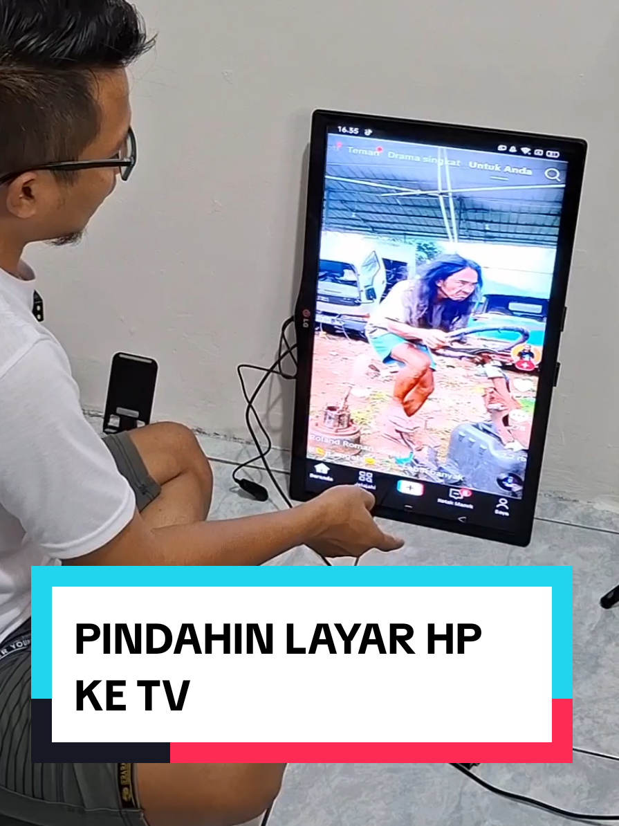 WIRELESS DISPLAY ADAPTER, ini alat bisa nyambungin hp kita ke TV, ke monitor pc bahkan ke projeyektor pun bisa tanpa aplikasi, cara pasang nya pun gampang bgt, simple, praktis dan gak ribet, harga terjangkau dan sudah bergaransi juga 👍 ===== wireless display adapter, cara sambungin hp ke tv, miror hp ke tv, miroring hp ke tv, alat untuk sambungin hp ke tv, wib gajian, cuan tanpa batas, saran, untuk mu, fyp, gajian sale, promo guncang 99, guncang 99, elektronik, nonton hp di tv, rickyreviewin,  #wirelessdisplayadapter #alatmirroringdarihpketv #alatviral #gajiansale #promoguncang99 