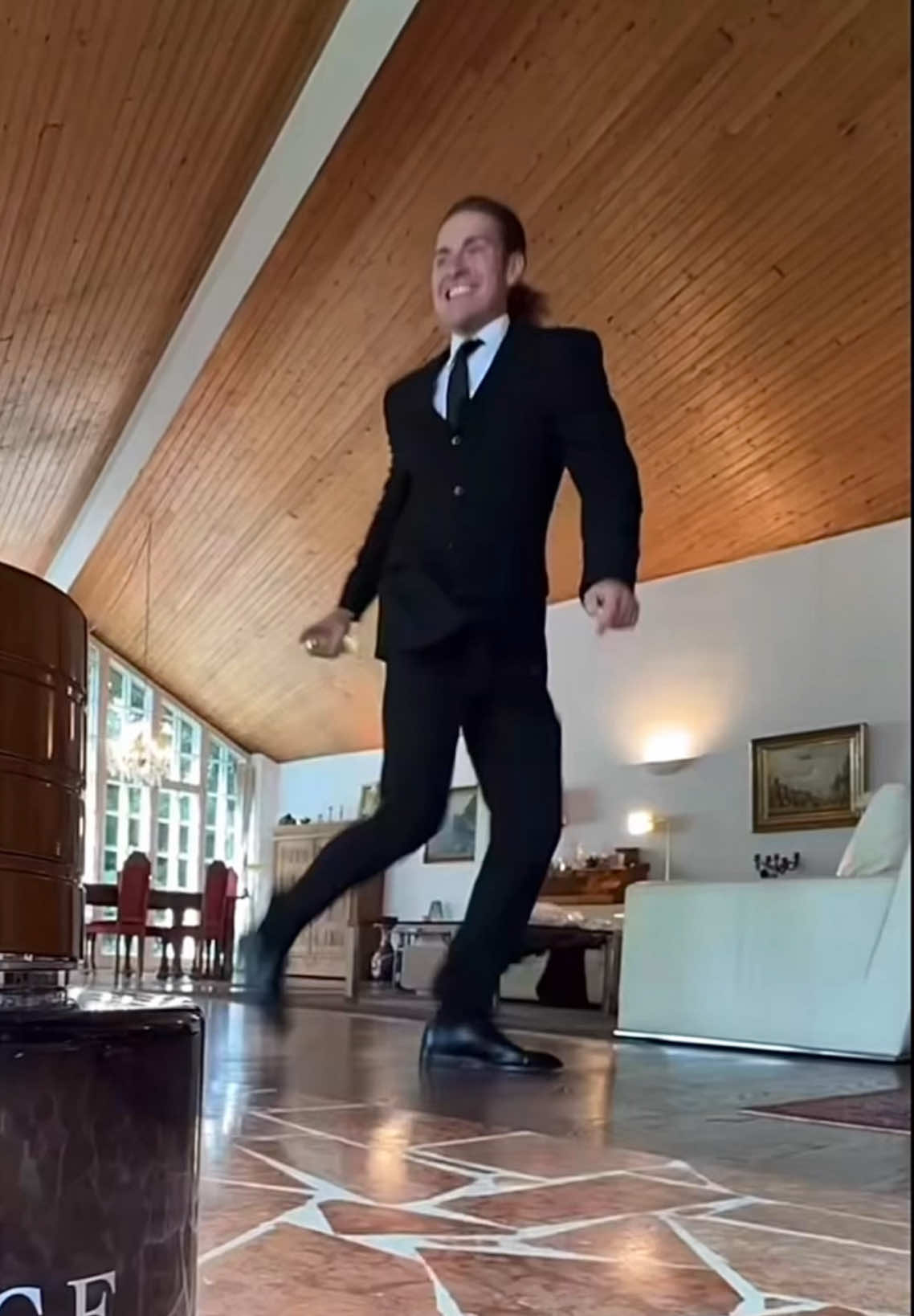 Jeremović 🌪️ Turbo Folk Edition #parfumviral #power #ludaca #fyp #pleitewegendüfte 