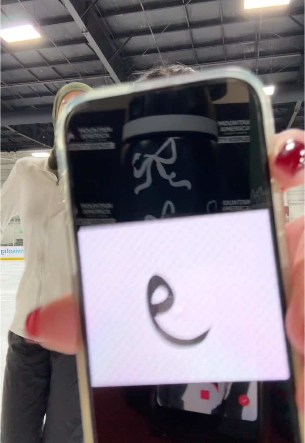 HARF AL WAW🗣️ #figureskating #figureskater #layback #iceskater #IceSkating #axel #jumps #spins #asu #asufigureskating #mulletarena #patterndance #collegiatesports #hijabi #hijabiskater #hijabiiceskater #hijab #hijabisportswear #hijabifigureskater #hijabiiceskating #dabke #falasteen #trend 