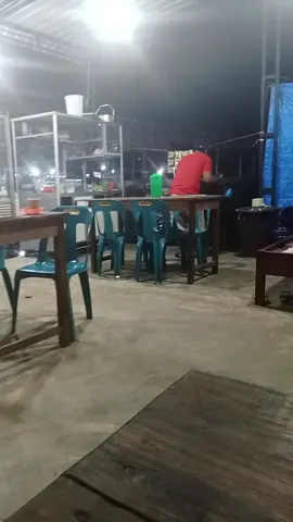 lihat lah br mamora perjuangan bg Ranto Sirait ini tidak mengenal lelah demi membahagiakan mu dan anak anak nya..💪💪💪@ranto.sirait366 @ratnasirai