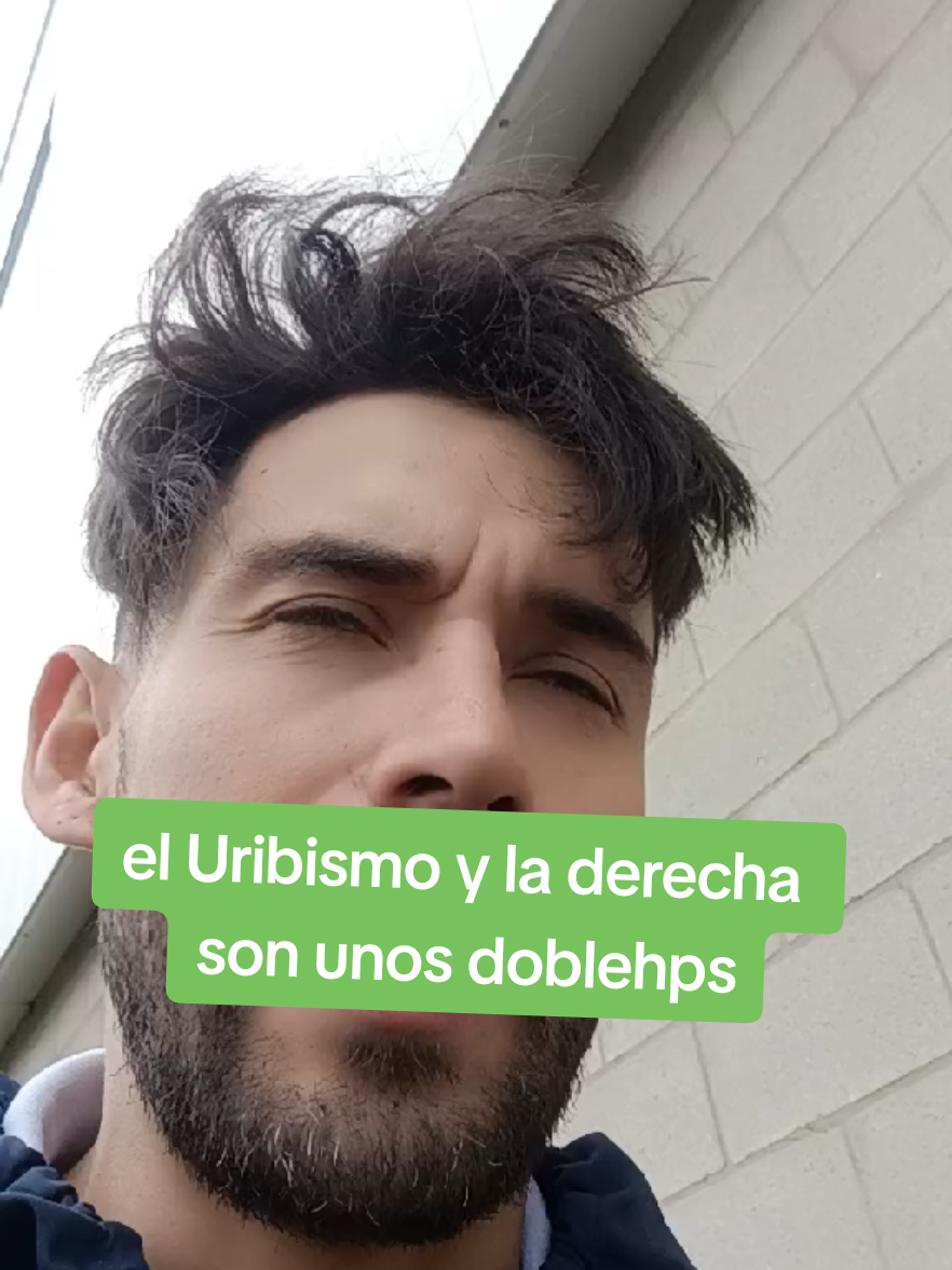 la derecha medios de comunicación,son unos HPS ,como manipulan y mienten. #viral #parati #influencers #politicaltiktok #colombianahumana 