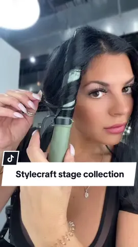 If you haven’t tried this curling iron/wand you have to! Cordless 👀 is a must when you’re on the go like I am can’t believe the results check it out!  🌿🍃 🌿🍃SAGE COLLECTION BY @@StyleCraftUS ##kellihutchinsonhair##shefades225##stylecraft##CurlingIron##curls