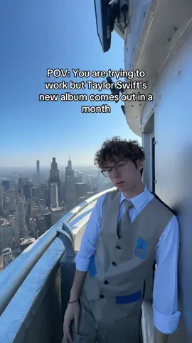 one MONTHHHH #empirestatebuilding #newyork #nyc #taylorswift #swifttok @Taylor Swift @Taylor Nation 
