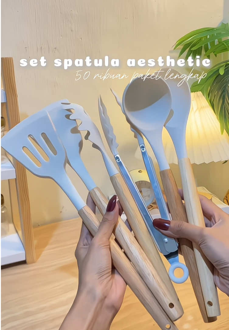 langsung cek kerkun promonya beneran lagi ambyar banget, 1 set spatula secantik ini gak sampe 5o ribwuu,🛒✨ #spatulaset #spatulasilicon #spatulasilikon #kitchenware #cookwareset 