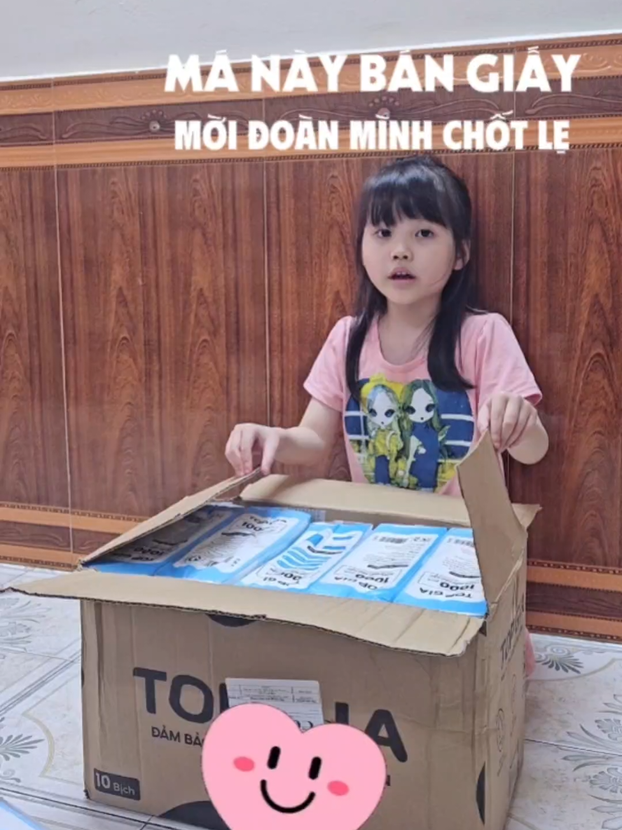 Má này thì 10 phút nữa tắt live cho con đi ngủ kìa các bà có chốt lẹ lẹ không? #thuyvanbimsua #mevabe  #xuhuong 