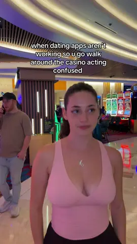 how do u even play poker 😖