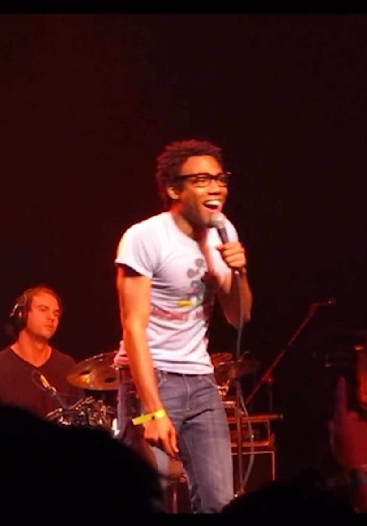 childish gambino do ya like live performance | #childishgambino #donaldglover #trending #music #doyalike 